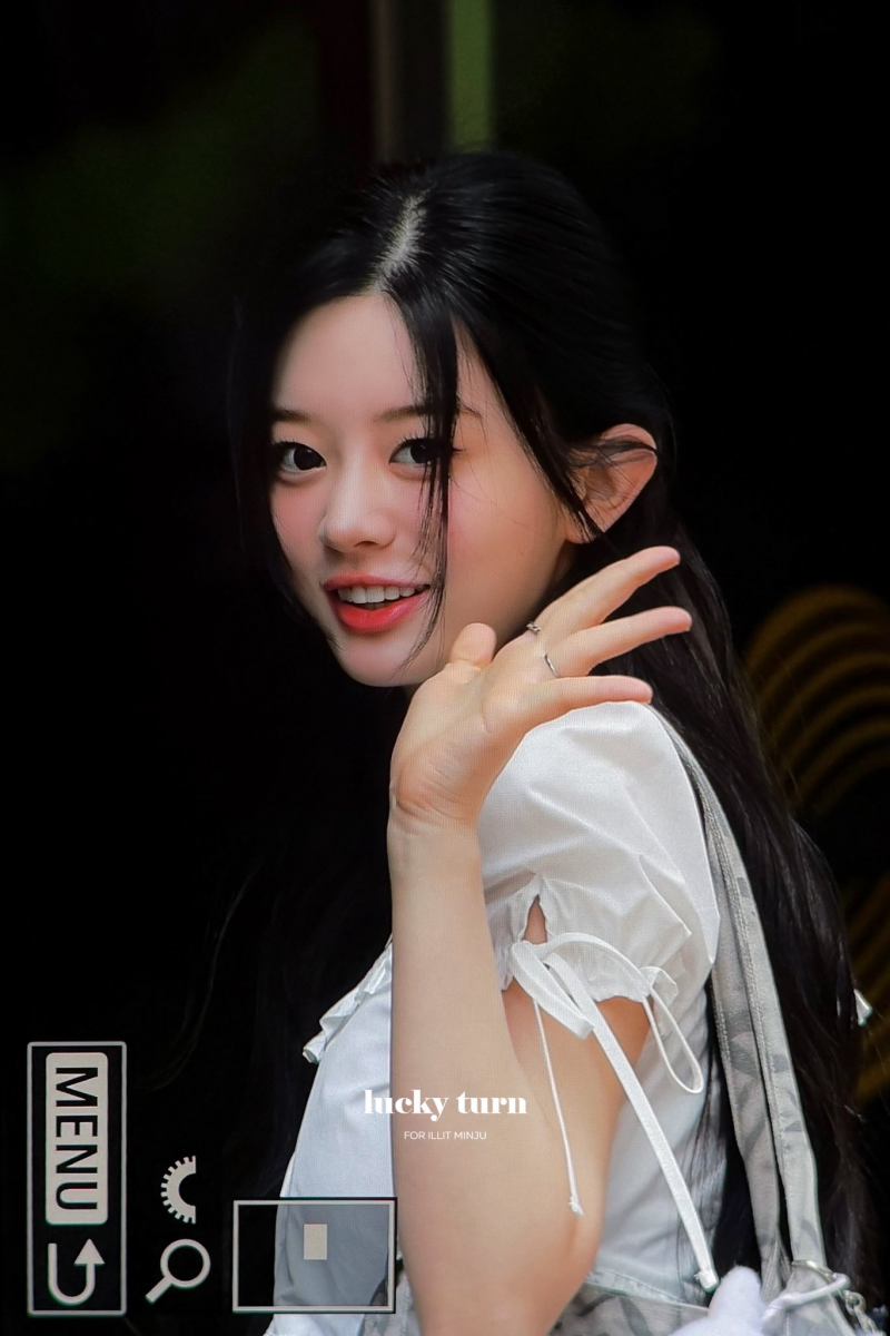 사복 출근일 때와 아닐 때 너무 차이 난다는 아일릿 민주 | 인스티즈