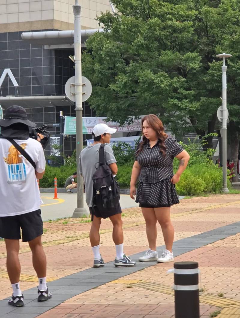 현재 체구 많이 작아졌다는 풍자 실물.JPG | 인스티즈
