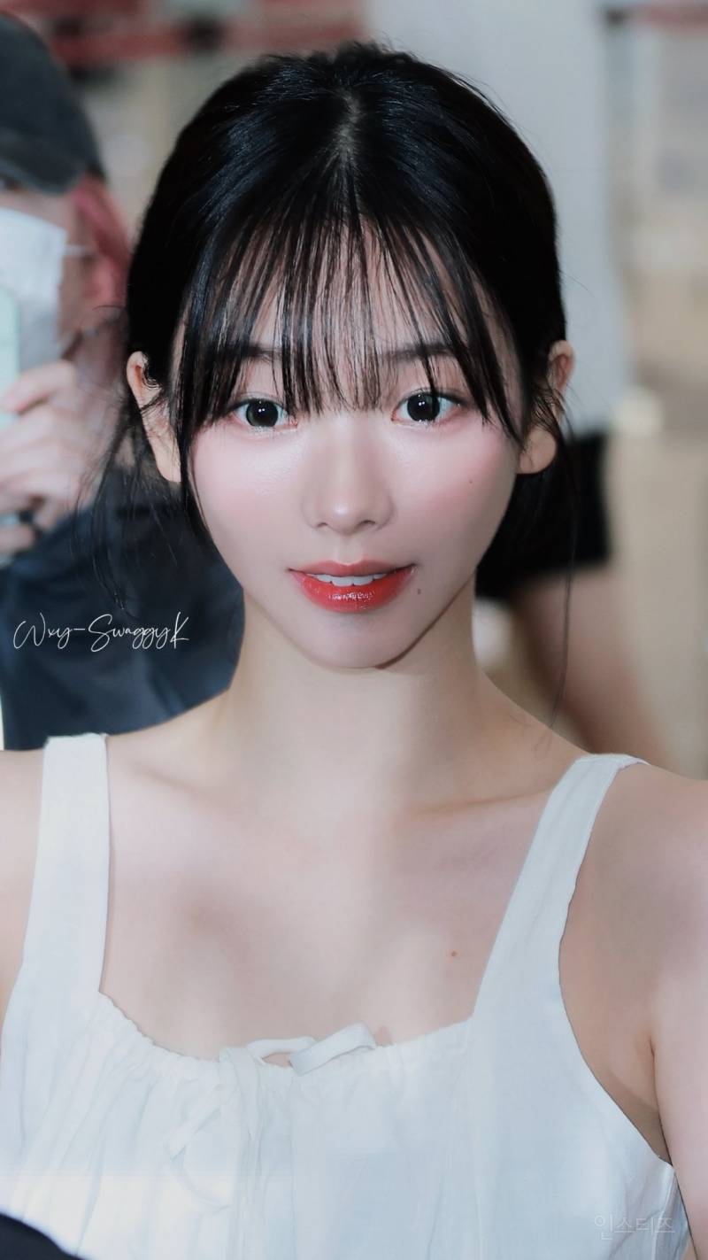 어제자 카리나 얼빡샷j.jpg | 인스티즈