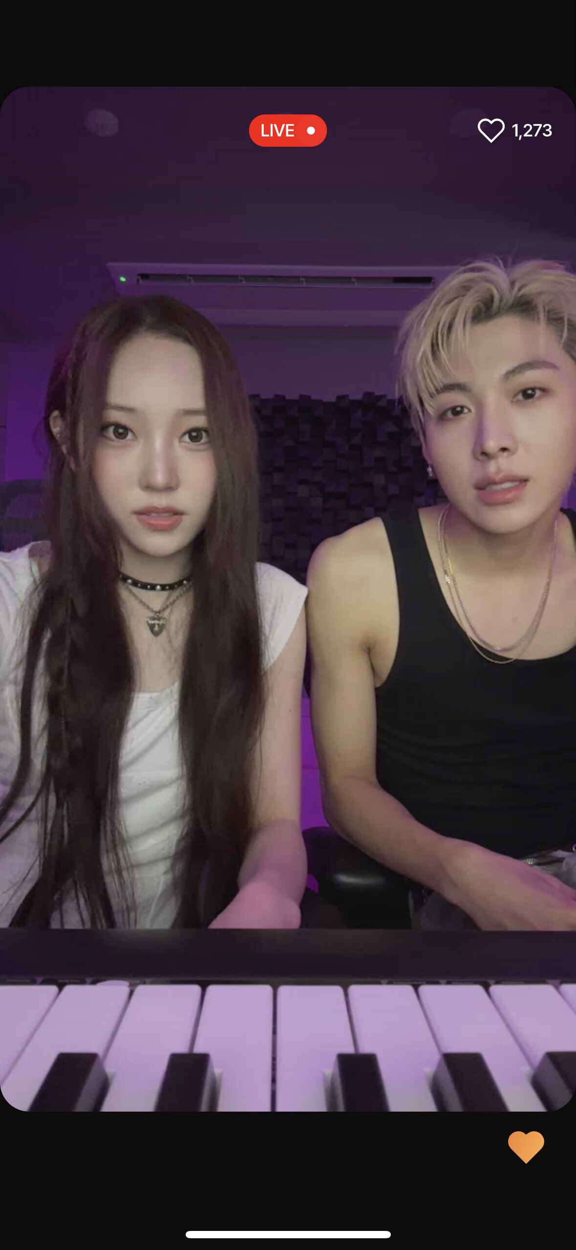 [잡담] 아니 미친 우찬이랑 영서가 라이브를 켰는데 | 인스티즈
