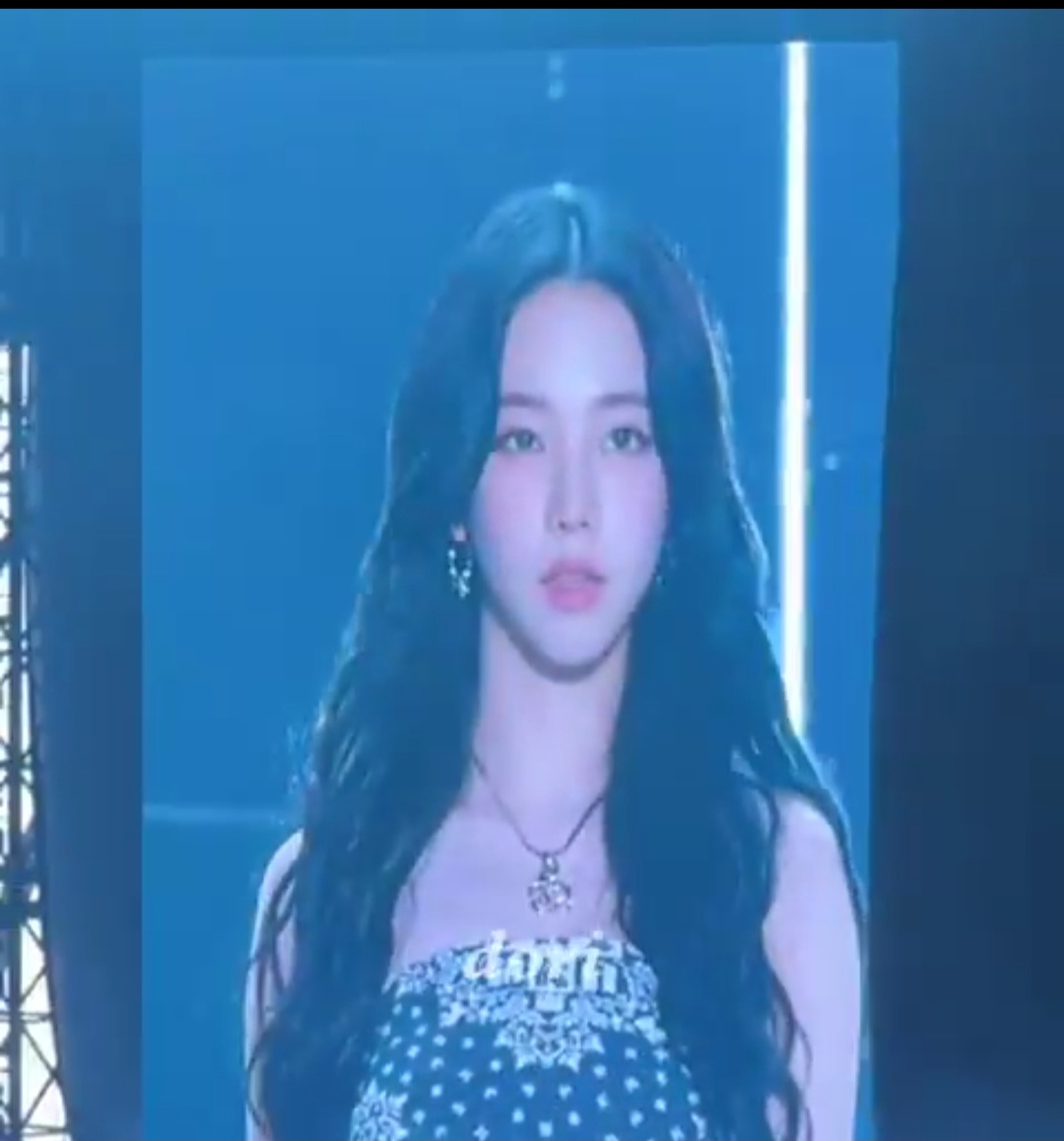[잡담] 오늘 도쿄 슴콘 에스파 전광판 | 인스티즈