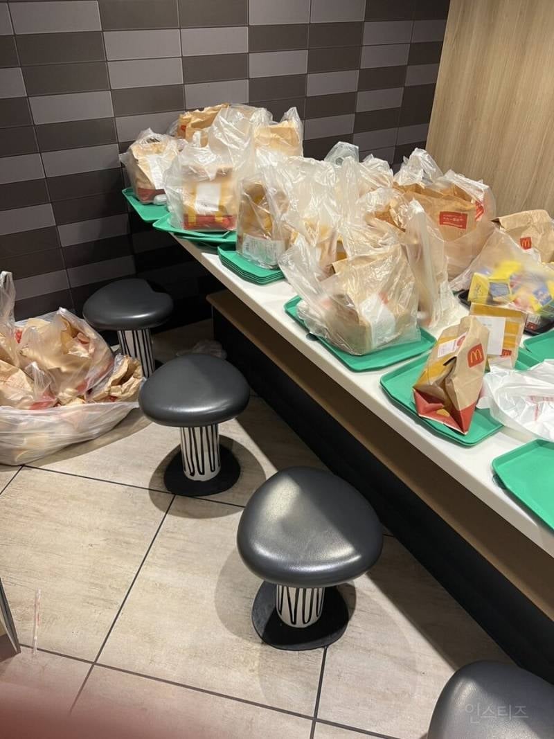 되팔이로 난리난 일본 맥도날드 근황 | 인스티즈
