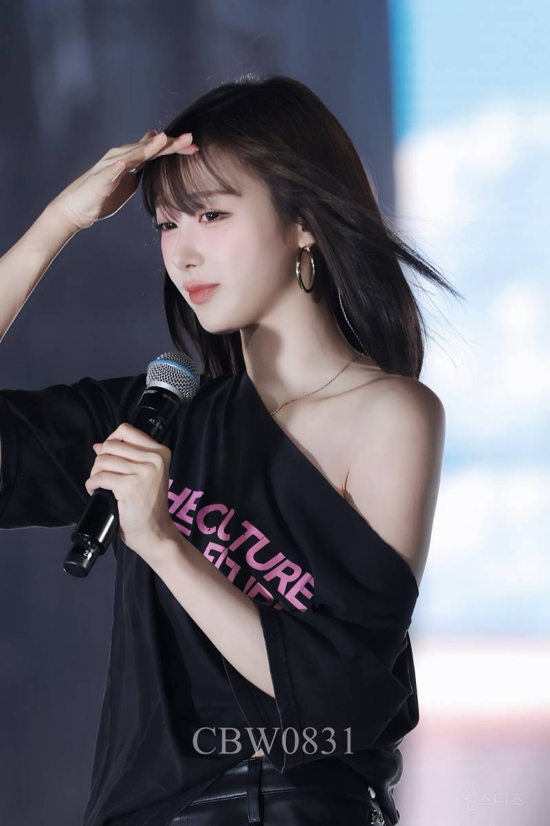어제자 일본 슴콘 1일차 에스파 고화질.jpg | 인스티즈