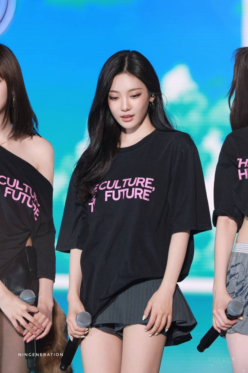 어제자 일본 슴콘 1일차 에스파 고화질.jpg | 인스티즈