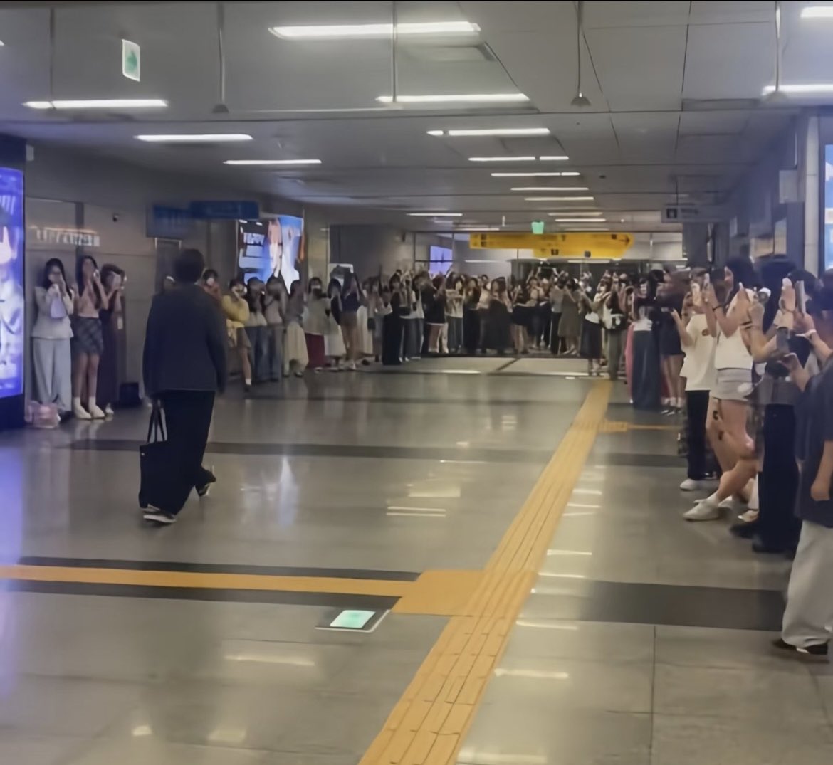 [잡담] 와 서울숲역 슴 사생 겁나 소름돋는다 … | 인스티즈