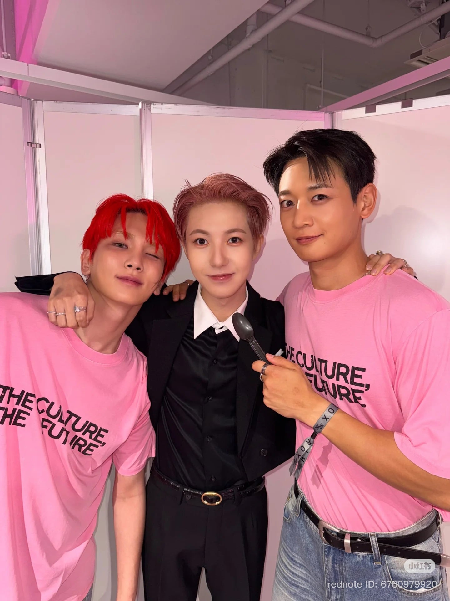 [잡담] 런쥔이 샤오홍슈에 쇼타로 텐 민호 키 조이 아이린 도영 재민 슬기 올라옴 | 인스티즈