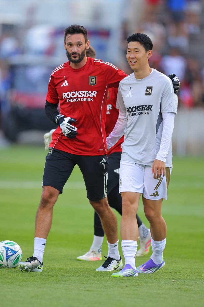 [잡담] [OnAir] 9:30 시카고파이어전 (LAFC 이적 첫 경기) | 인스티즈