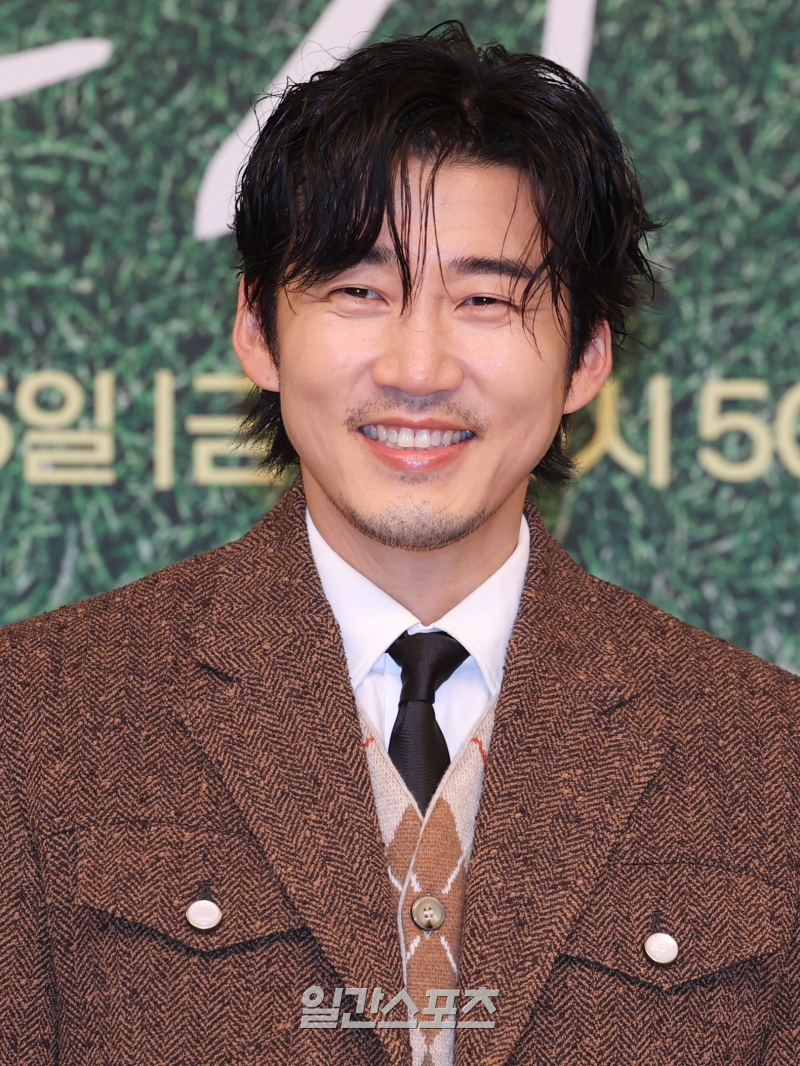 [정보/소식] [단독] 윤계상, 한석규와 연기호흡…누아르 '괸당' 출연 | 인스티즈