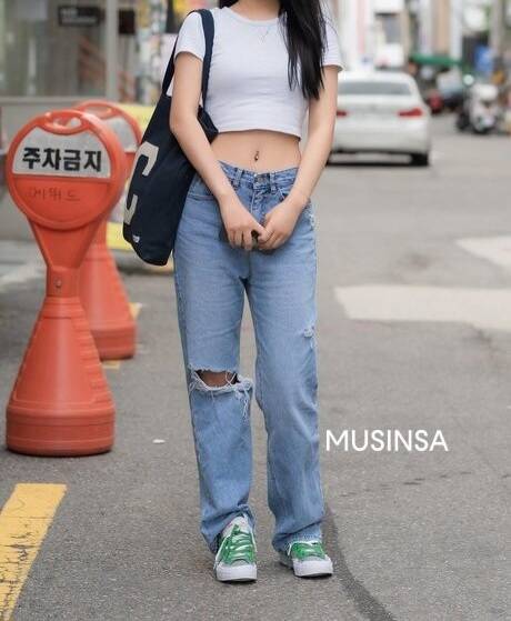 [잡담] 이런 옷차림 꾸민거라고 생각함? | 인스티즈