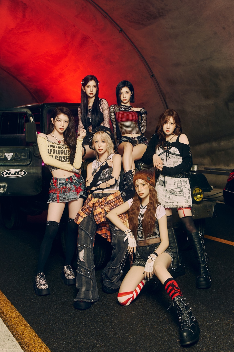 [정보/소식] 케플러(Kep1er), 샤이닝 핑크→올블랙→그런지룩 '3단 변신'....'팔색조 귀재' 세 번째 콘셉트 포토 공개 | 인스티즈