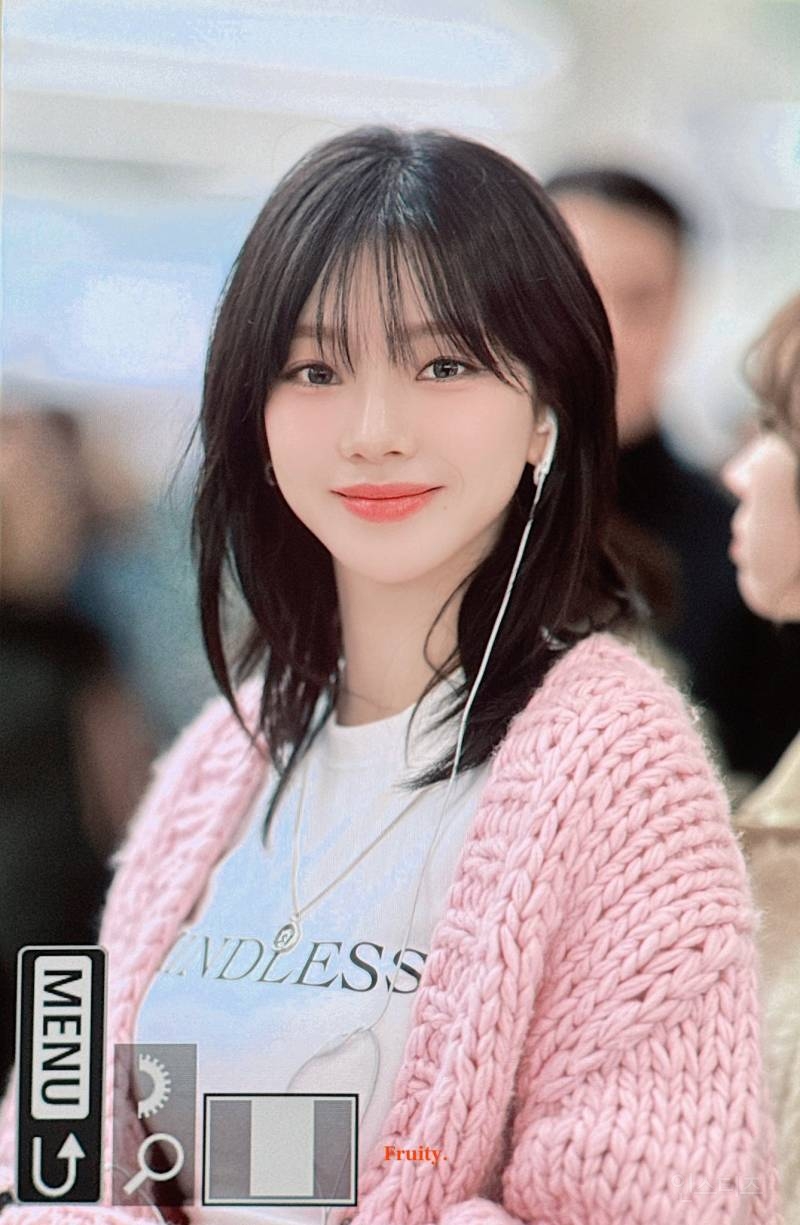카리나가 줄 이어폰을 쓰는 이유 | 인스티즈
