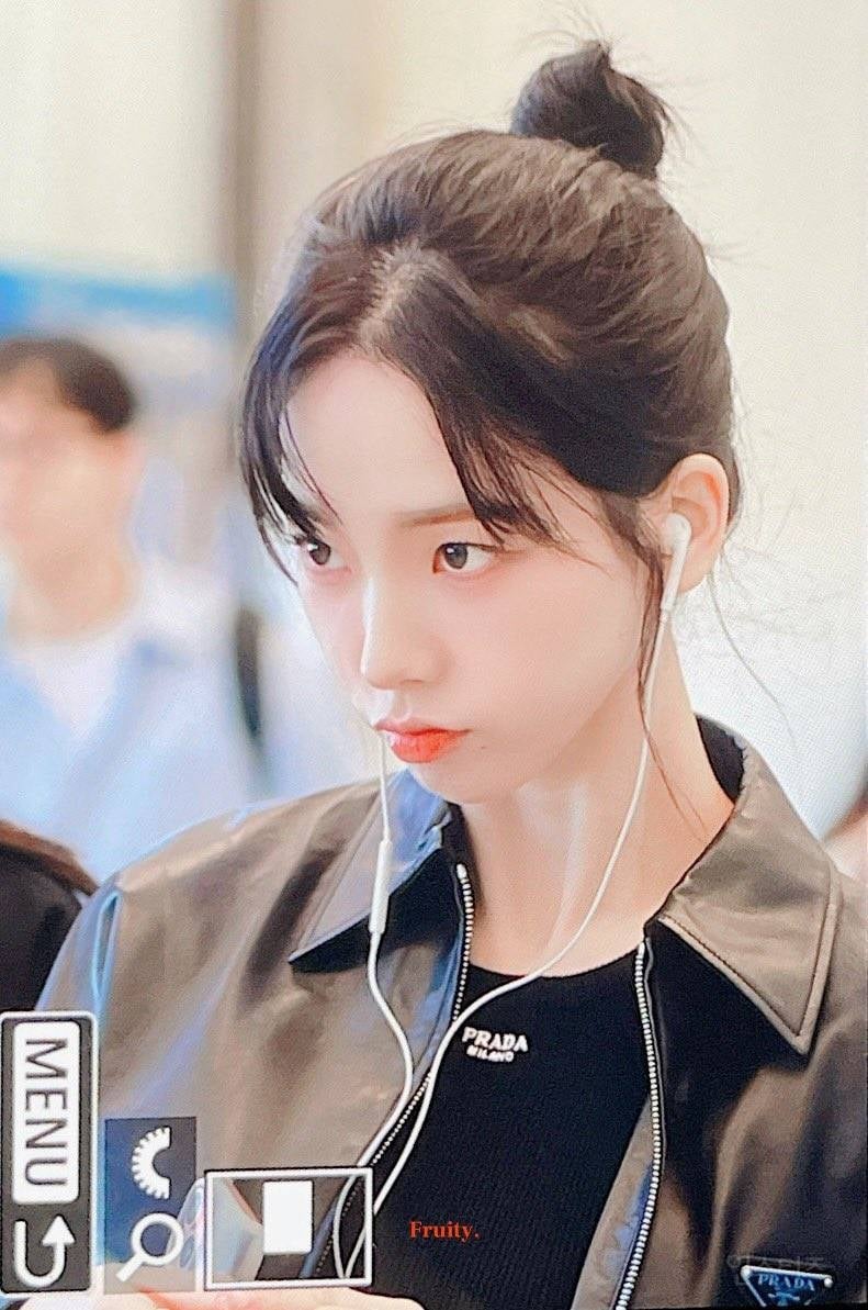 카리나가 줄 이어폰을 쓰는 이유 | 인스티즈