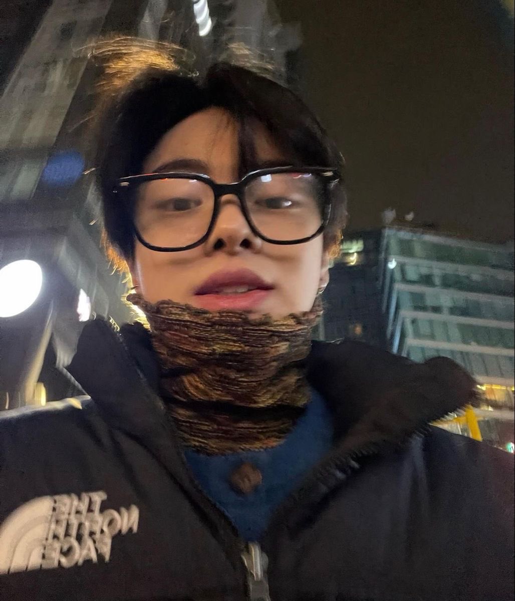 [잡담] 이리오 나만 이세용 닮은 것 같다고 느끼나ㅋㅋㅋ?? | 인스티즈