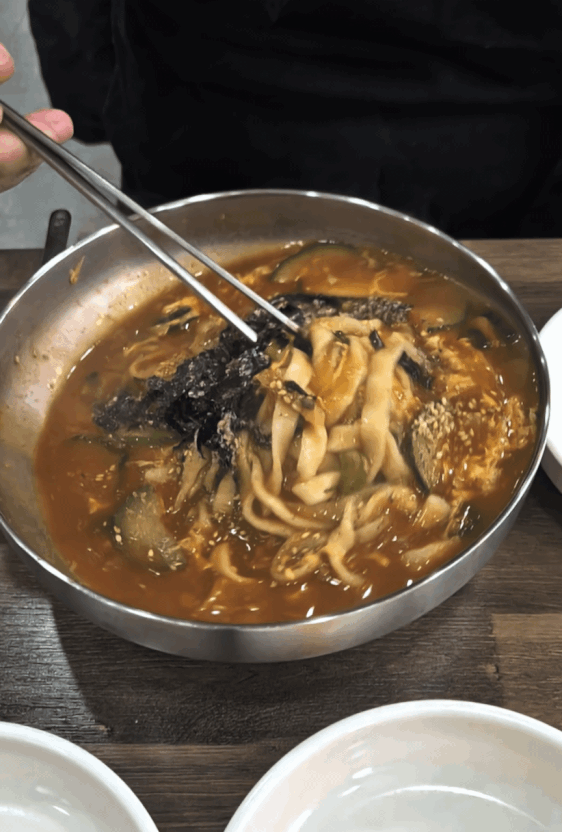 은근 안먹어본 사람이 많다는 칼국수 | 인스티즈