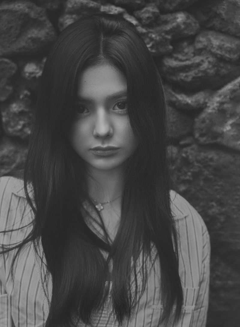 [정보/소식] K팝 시장에 부는 변화의 바람•••'멕시코 출신' 아이사, 그룹 아닌 솔로로 한국 데뷔 초읽기 | 인스티즈