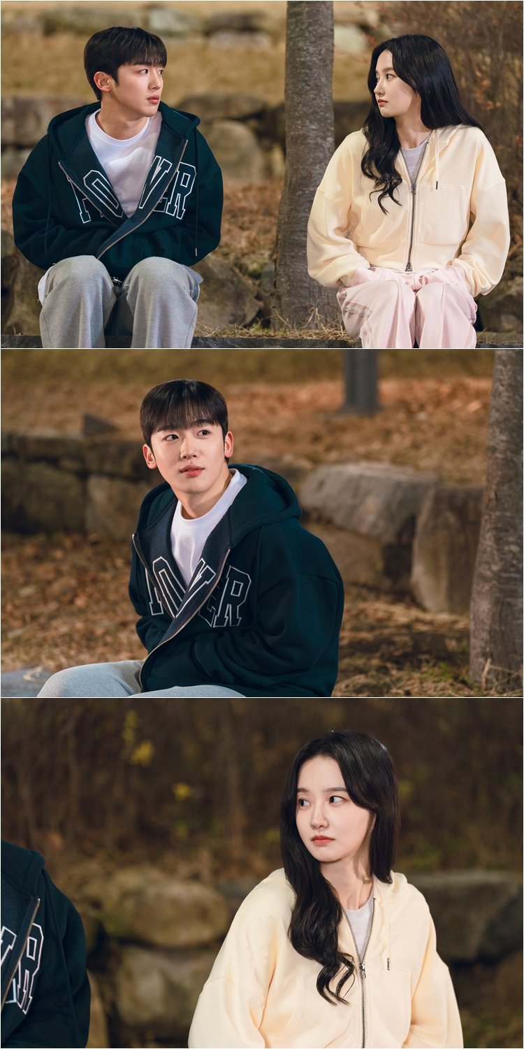 [정보/소식] '트라이' 김요한♥박정연, 한밤 데이트 포착 | 인스티즈