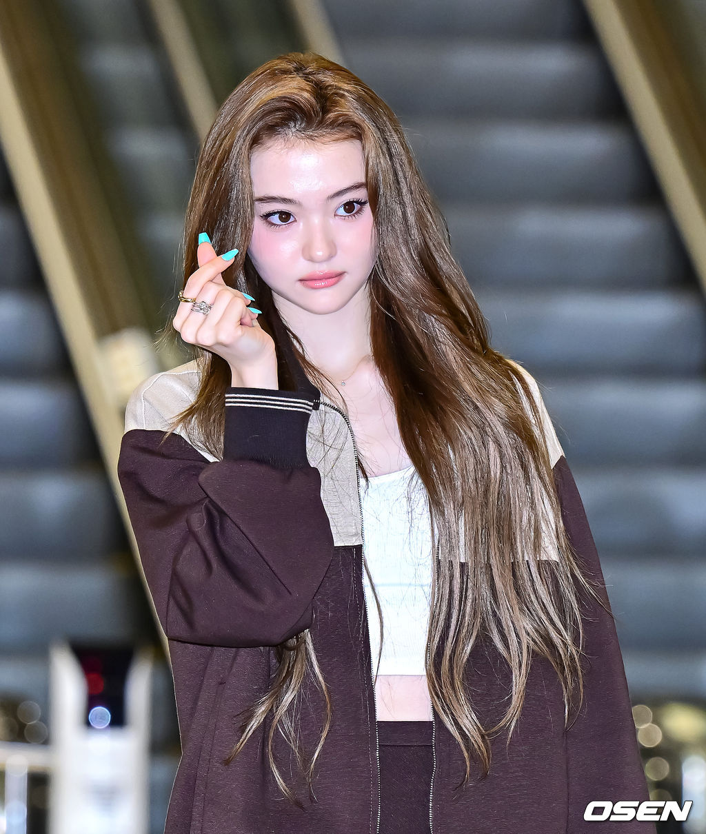 [정보/소식] 오늘자 미야오 도쿄 출국 기사사진 | 인스티즈