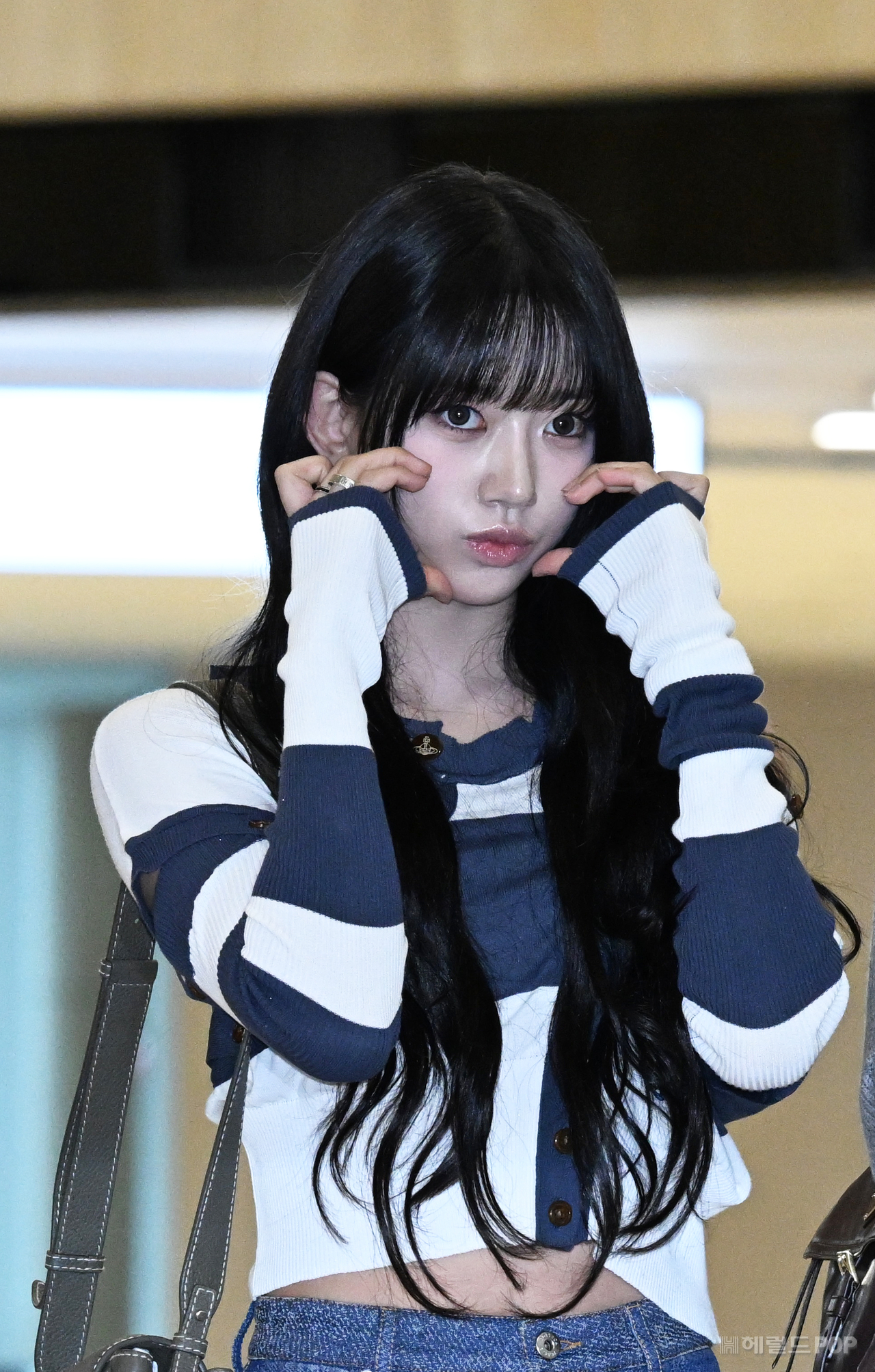 [정보/소식] 오늘자 미야오 도쿄 출국 기사사진 | 인스티즈