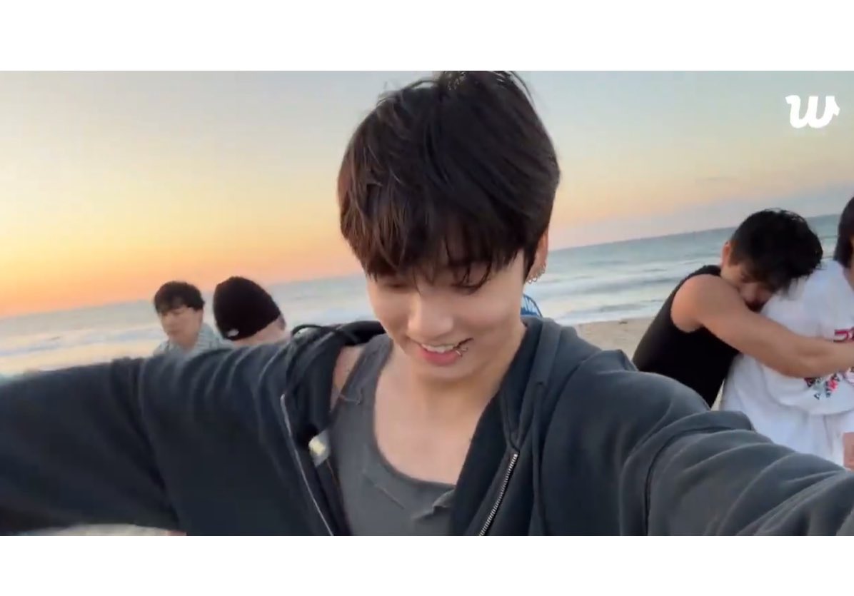 [잡담] 정국 숨만 쉬어도 망붕 붙는 이유를 알겠슨 | 인스티즈