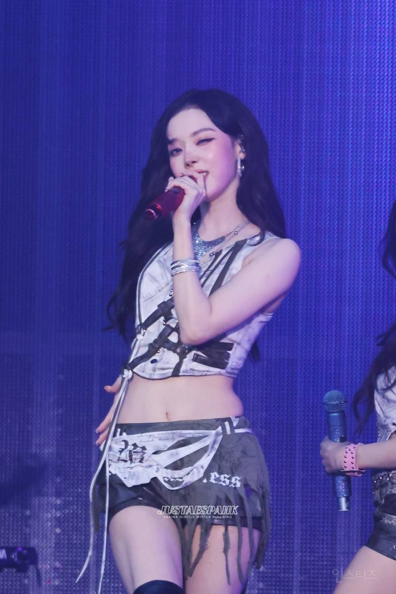 오늘자 썸머소닉 카리나 윈터 고화질.jpg | 인스티즈