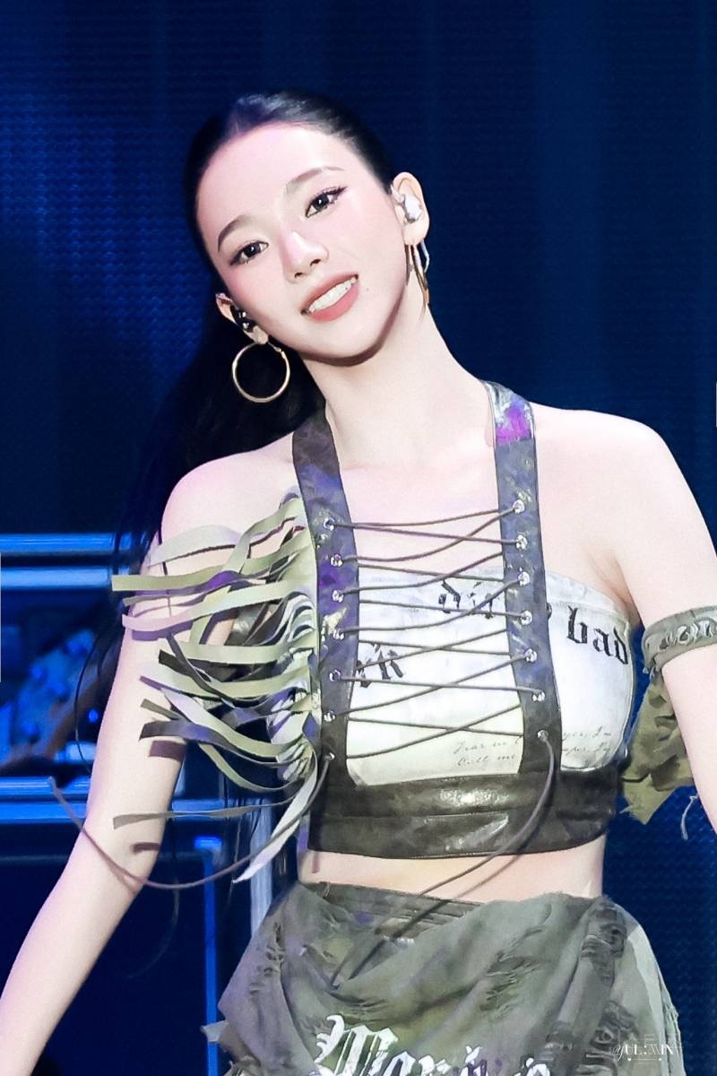 오늘자 썸머소닉 카리나 윈터 고화질.jpg | 인스티즈