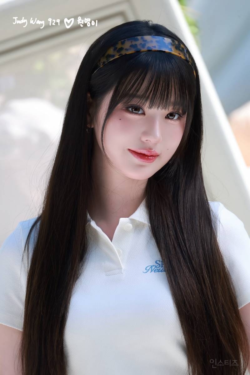 오늘 상하이 뉴발란스 행사 참석한 장원영 | 인스티즈