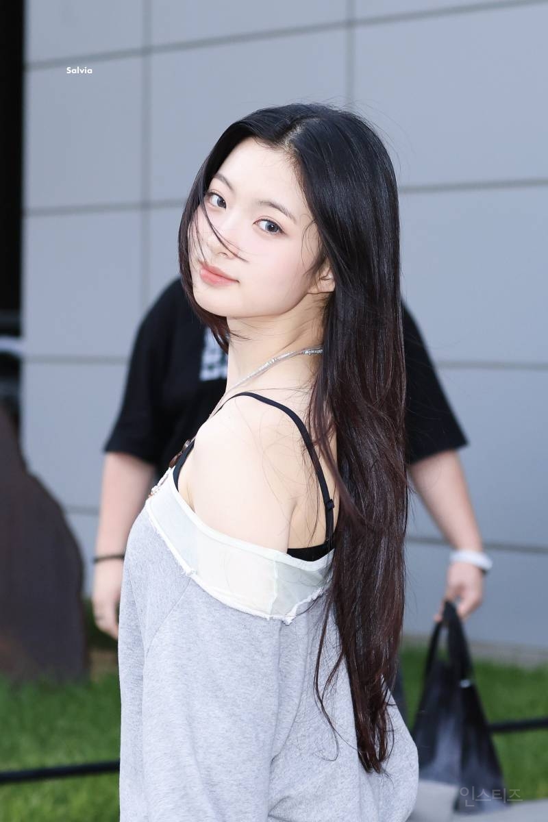 오늘 라디오 스케줄 내내 너무 예뻤던 여돌 비주얼.jpg | 인스티즈