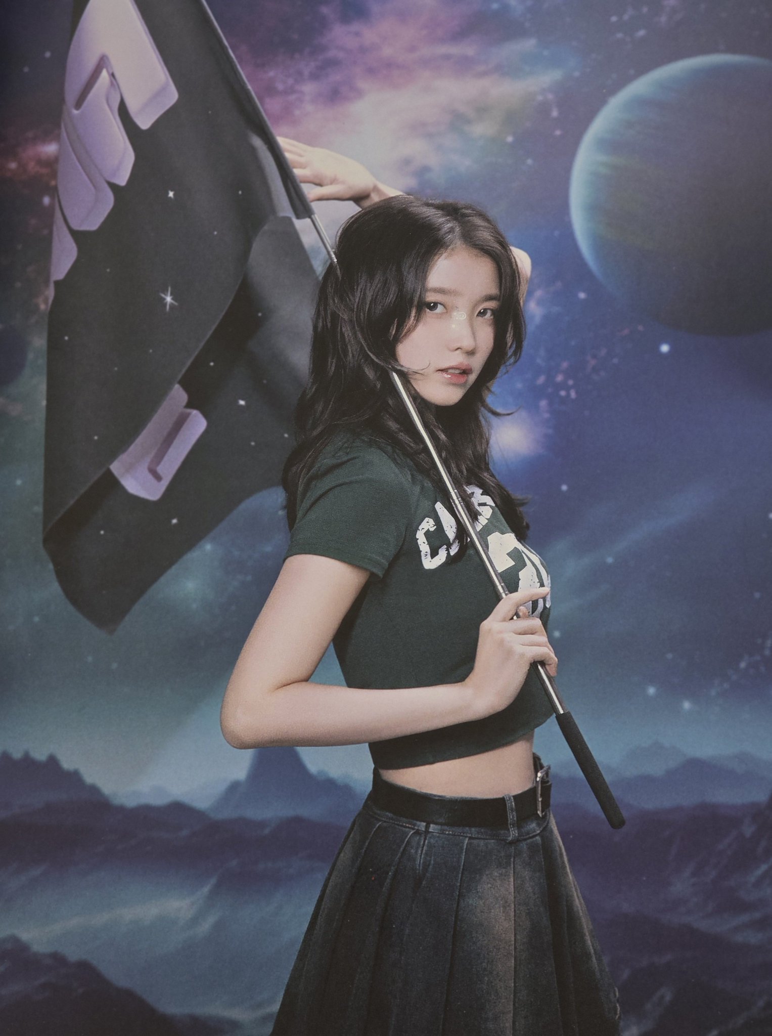 [잡담] 오 아이유 이런 스타일링 첨본다 | 인스티즈