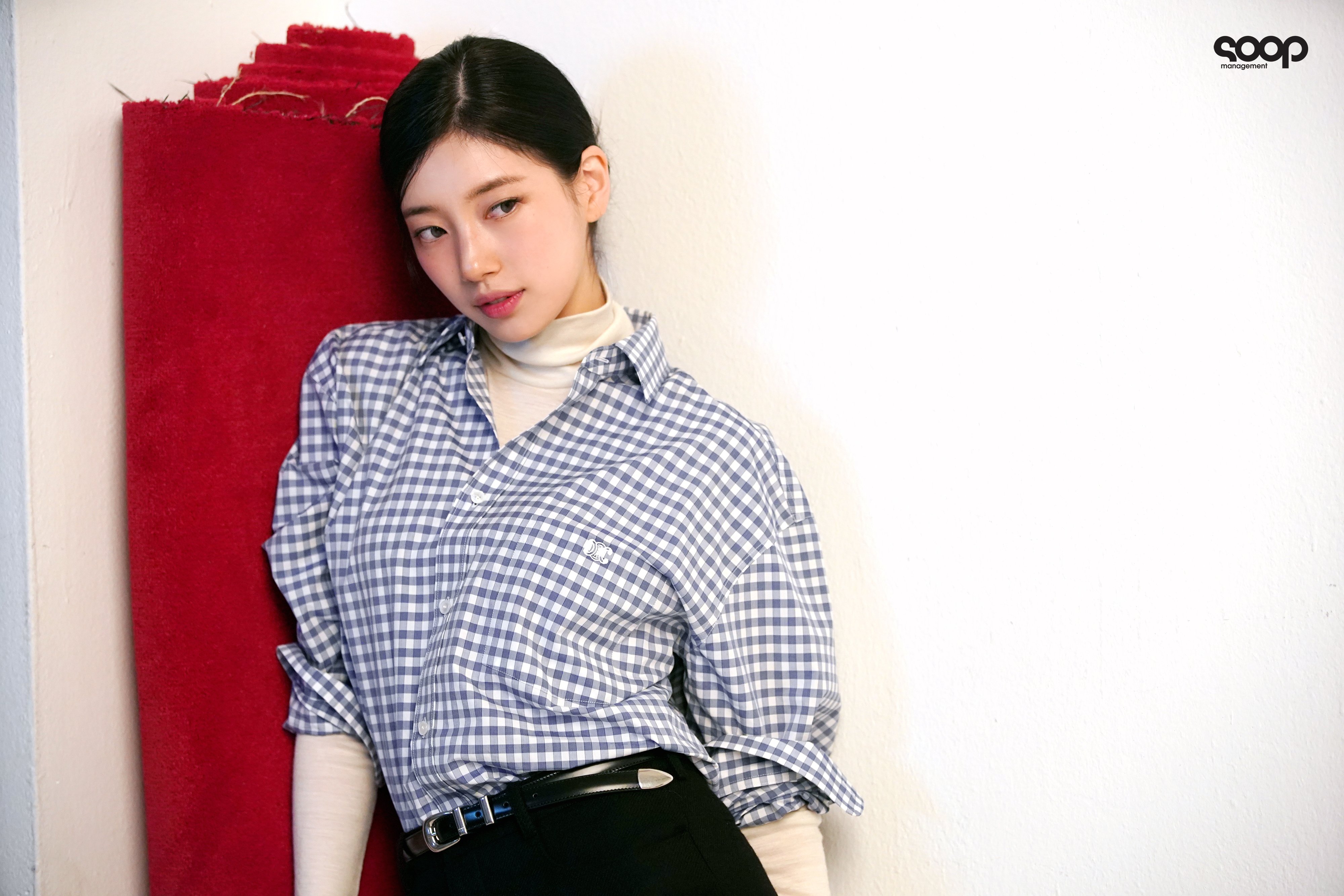 수지 셀린느 광고 비하인드 사진jpg | 인스티즈