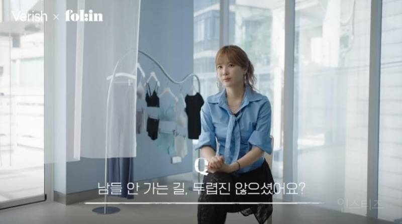 중소 아이돌 기획사에서 디렉터로 살아남는 법 | 인스티즈