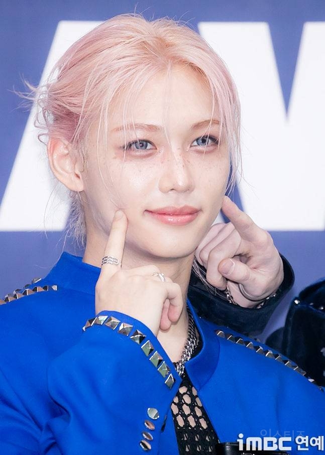 실시간 팬들 반응 난리난 스키즈 필릭스 핑머.jpg | 인스티즈