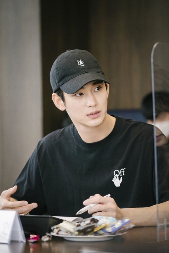 [잡담] 김수현 보고싶다 | 인스티즈