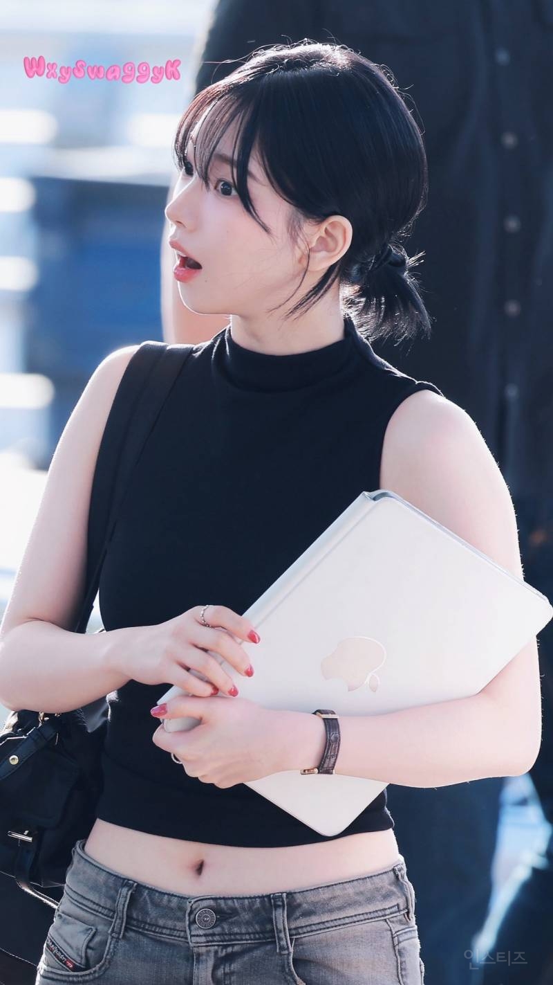 오늘 마카오 출국한 카리나&윈터 고화질jpg | 인스티즈
