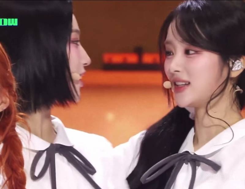안무중에 실수해버린 아이돌 .jpg | 인스티즈