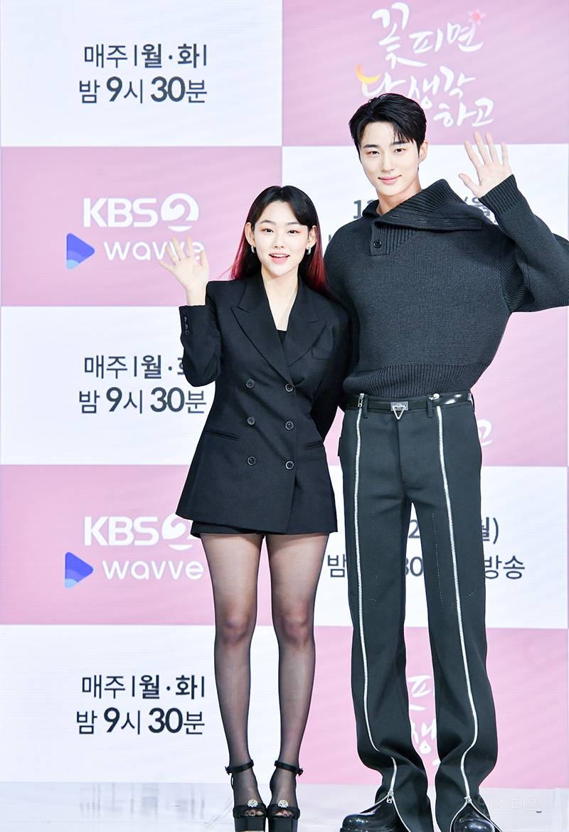 최근 같은 소속사가 된 키 190cm대 두 남배우 | 인스티즈