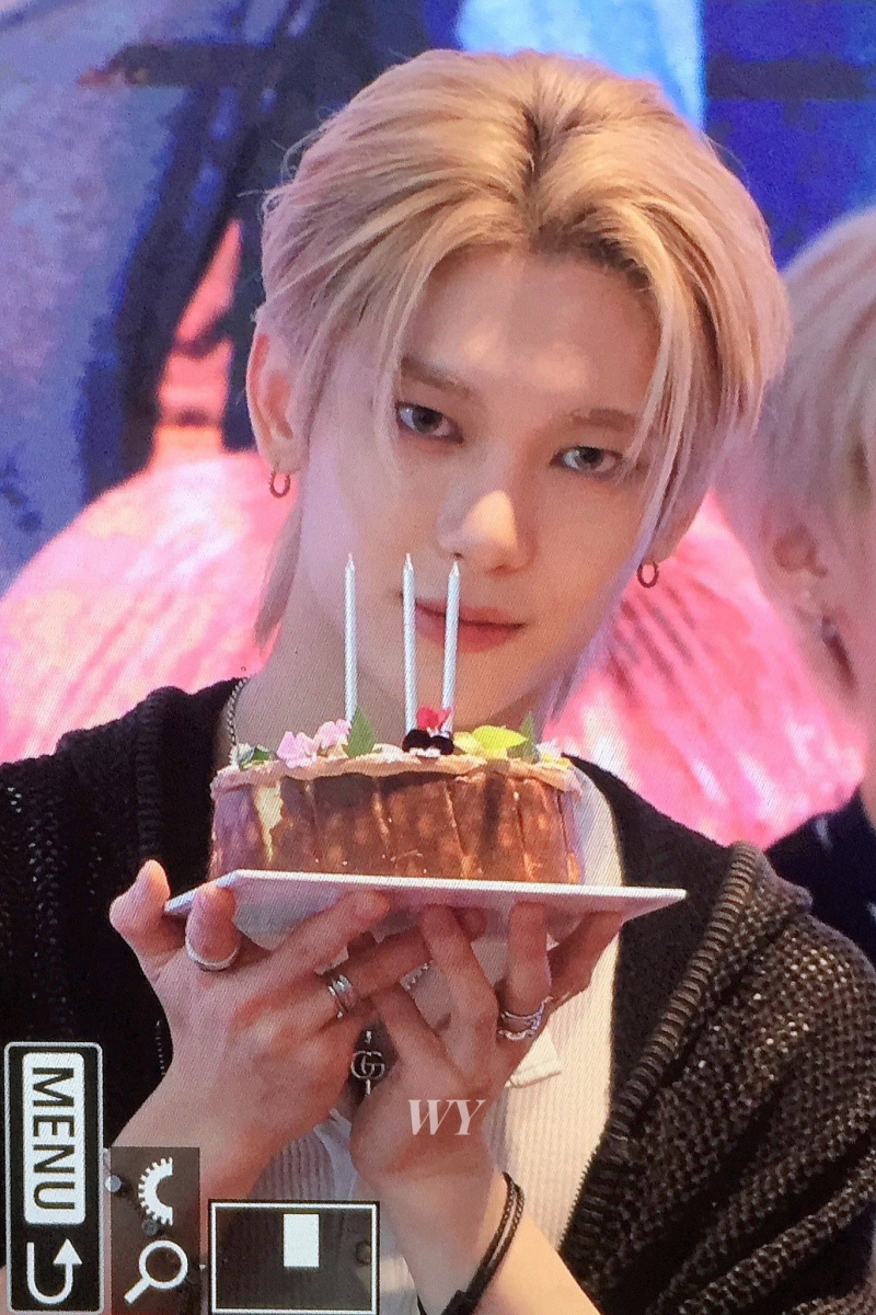 오늘자 생일을 중국에서 보낸 남돌 비주얼 | 인스티즈