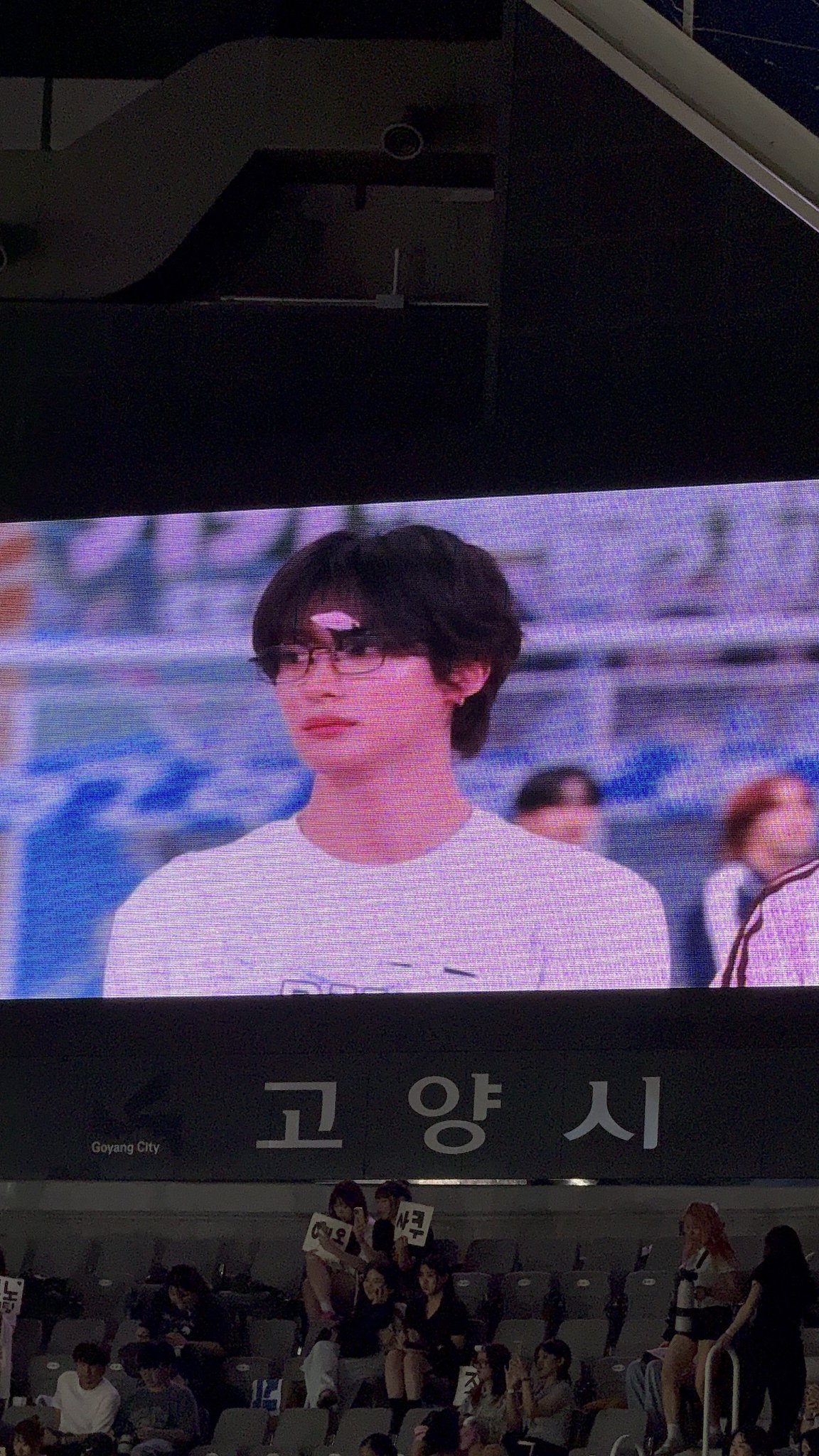 [잡담] 앤톤 사격 전광판 미친건가 | 인스티즈