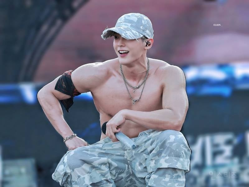 워터밤 공무원이라 불리는 남돌의 피지컬 상태 .jpg | 인스티즈