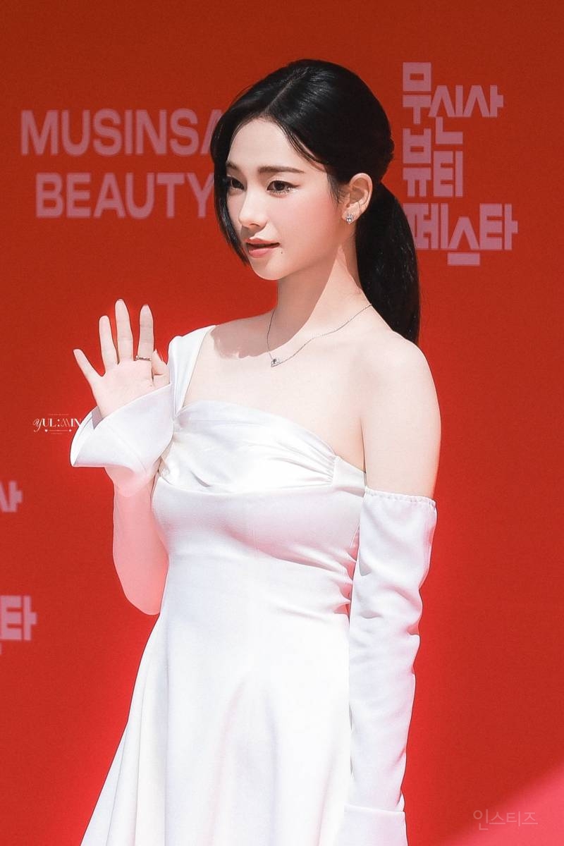 오늘 카리나 무신사 뷰티 페스타 개최 기념 고화질jpg | 인스티즈