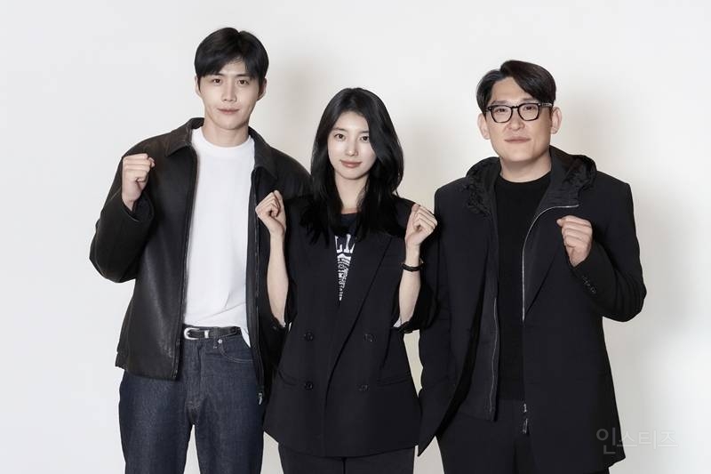 '현혹', 쓰레기 무단 투기 논란에 "촬영 늦게 끝나…현재 모두 정리 완료" | 인스티즈