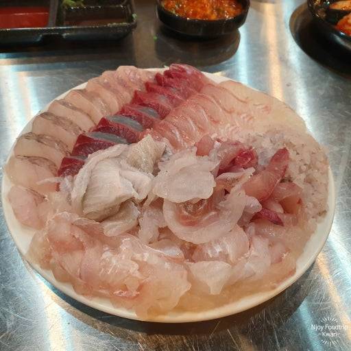[잡담] 창원에 여행오면 코스 짜줄게(초록글 보고 화나서 씀) | 인스티즈