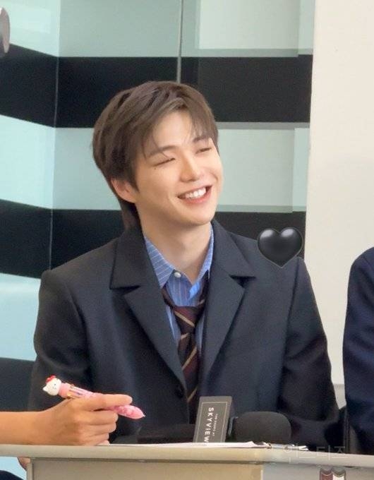 강다니엘 in New York | 인스티즈