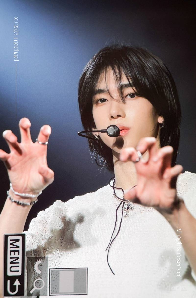 우는 팬 달래주는 영상으로 이슈였던 아이돌 비쥬얼 .jpg | 인스티즈