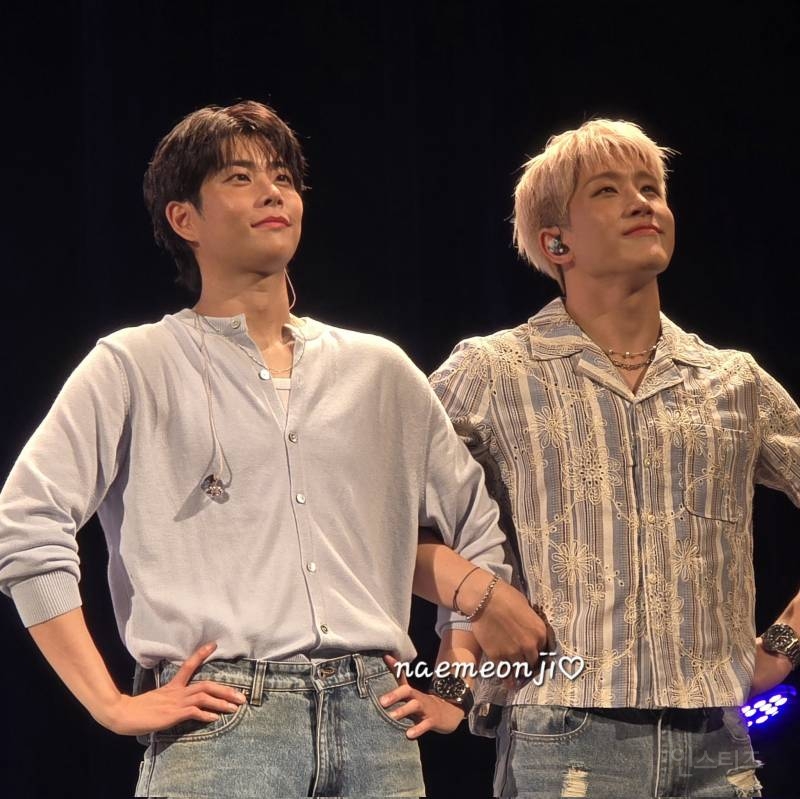 일본가서 복근 보여주고온 아스트로 진진.jpg | 인스티즈