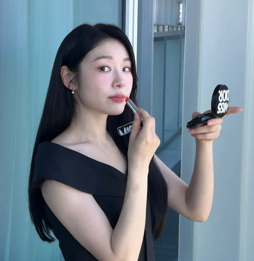 [잡담] 어제 김연아 인스타 업뎃(feat 디올) | 인스티즈