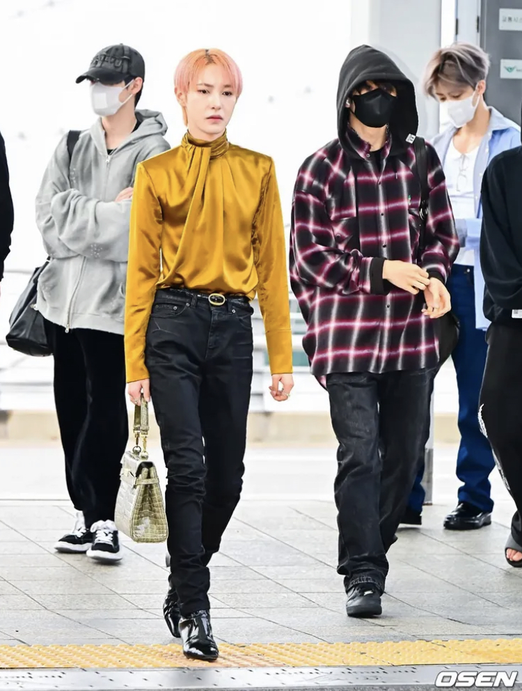 [잡담] 와 런쥔 공항패션 진짜 대박이다 | 인스티즈