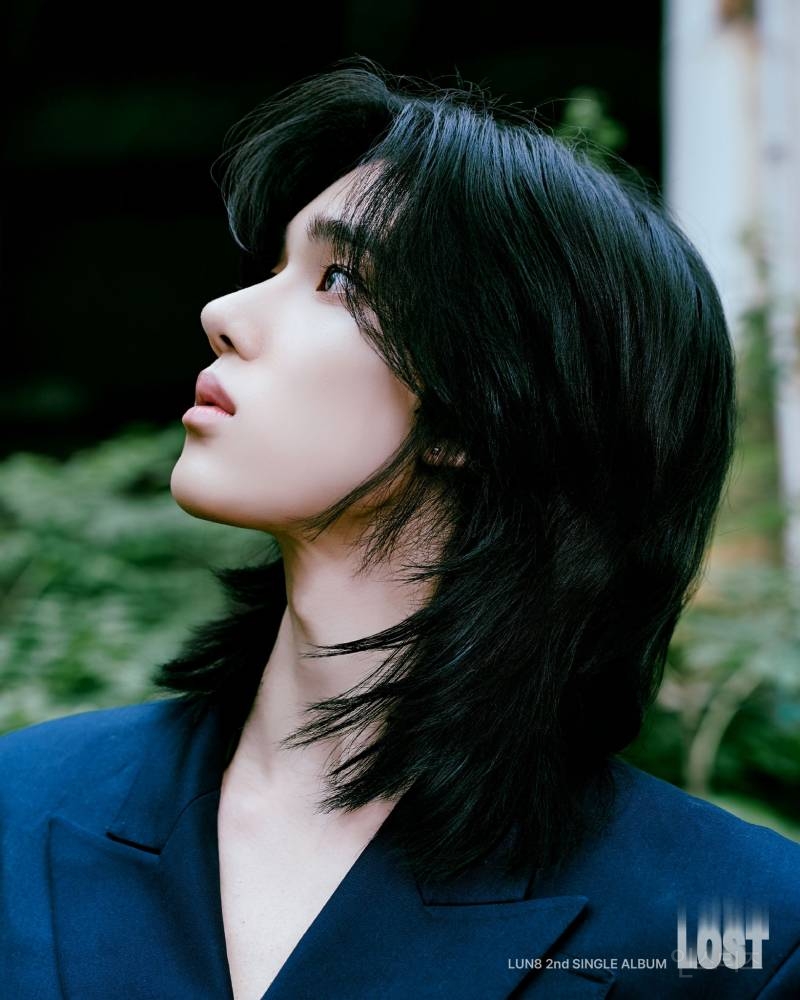 꽤 오래 장발하다가 다시 짧게머리자른 남돌.jpg | 인스티즈