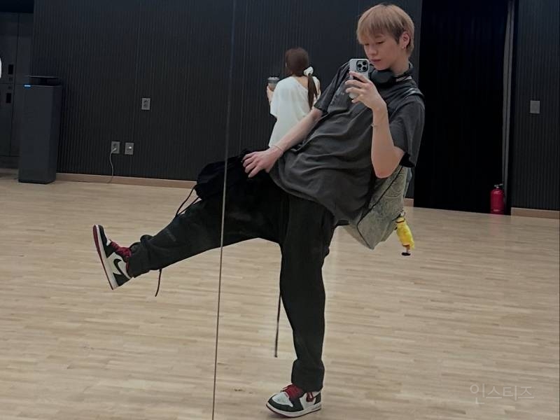 강다니엘 올해 근황 | 인스티즈