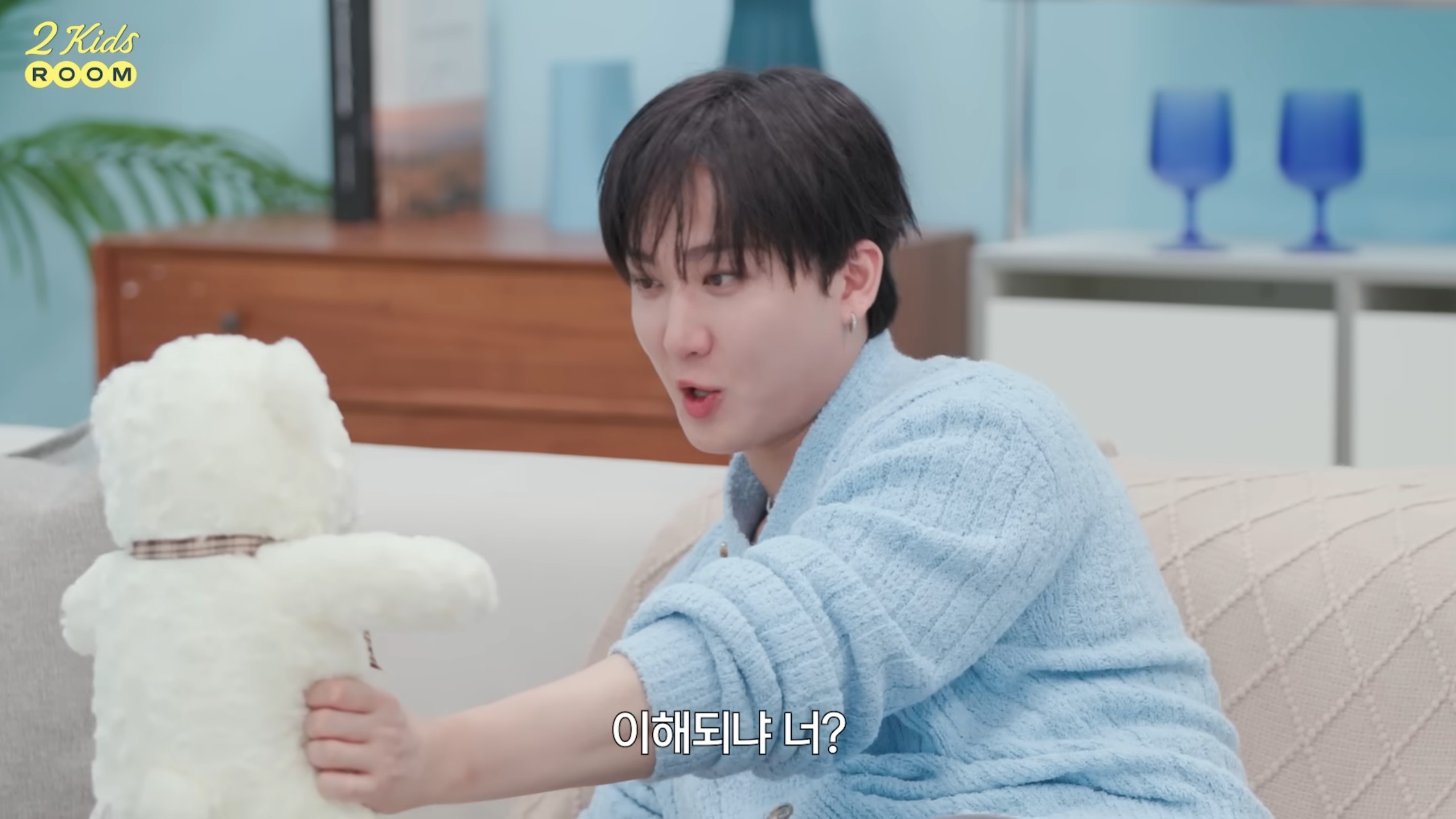 극J가 극P에게 내 J를 너의 P에 맞춰줄 수 있어 < 너무 로맨틱한데 | 인스티즈