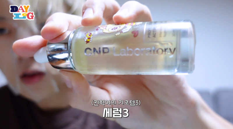 남돌이 해외 스케줄 갈 때 챙겨간다는 준비물 | 인스티즈